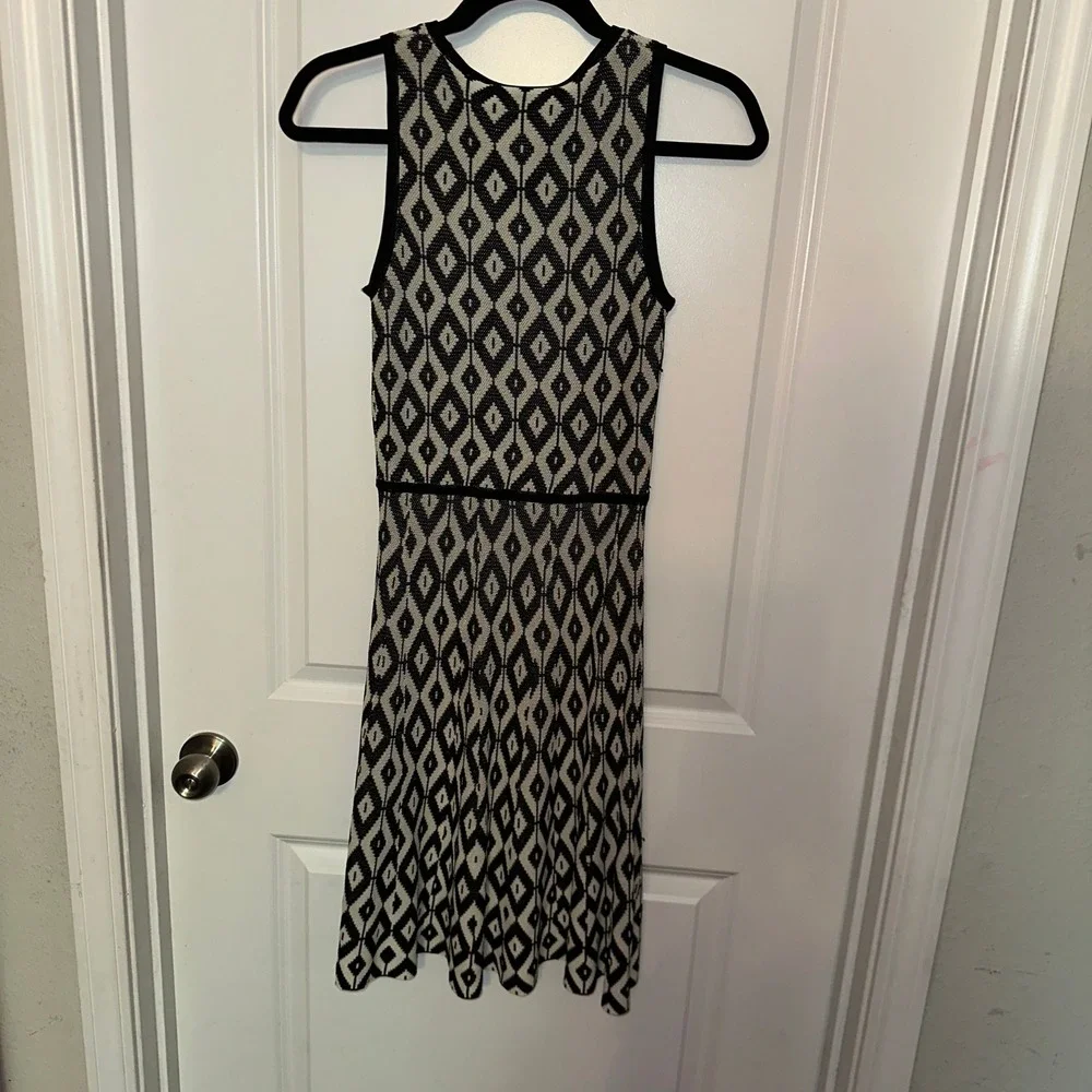 Trina Turk‎ Womens Black White Geometric Diamond Knit Fit Flare Sleeveless Dress